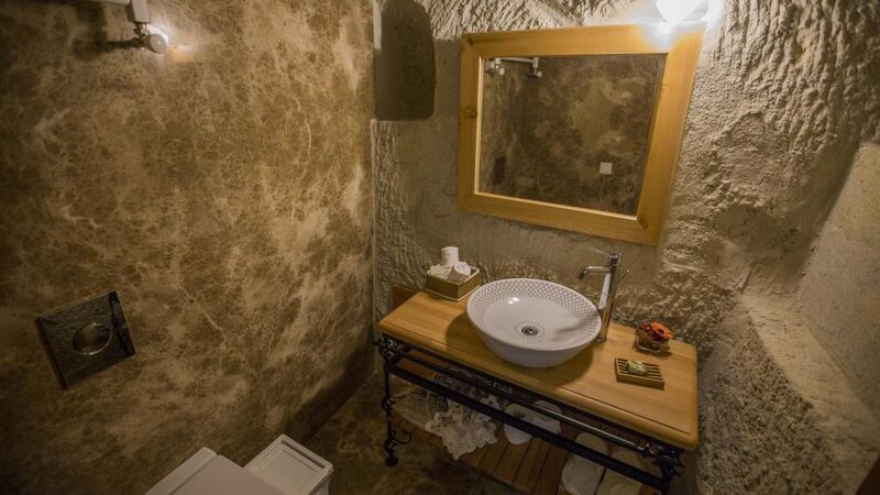 Agarta Cave Suites