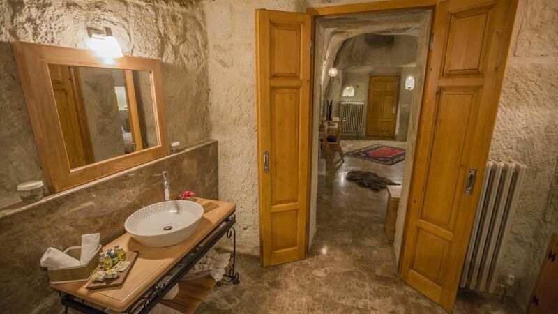 Agarta Cave Suites